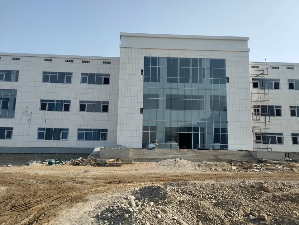 Arkadag City: 720-Seat School — Construction progress