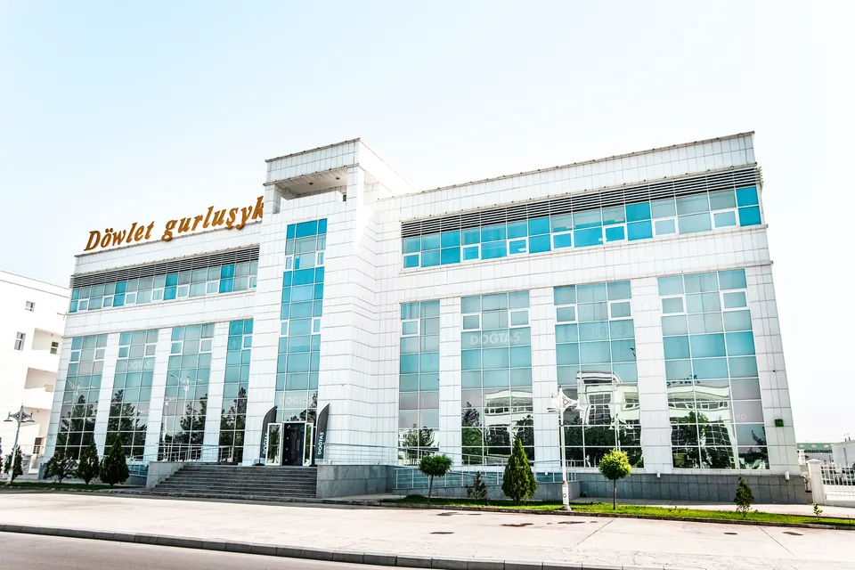 G.Kuliyev Street Office & Commercial Complex