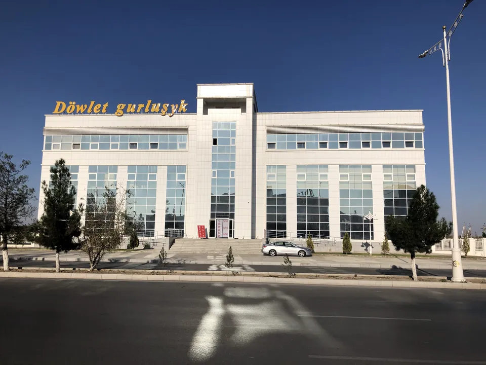 G.Kuliyev Street Office & Commercial Complex