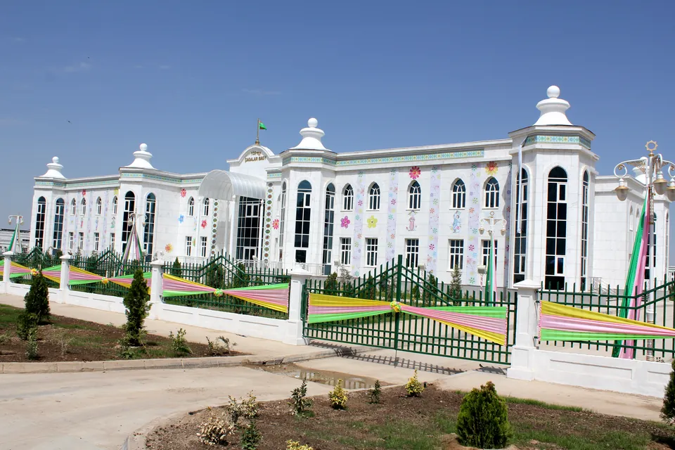 Kindergarten for 200 Children