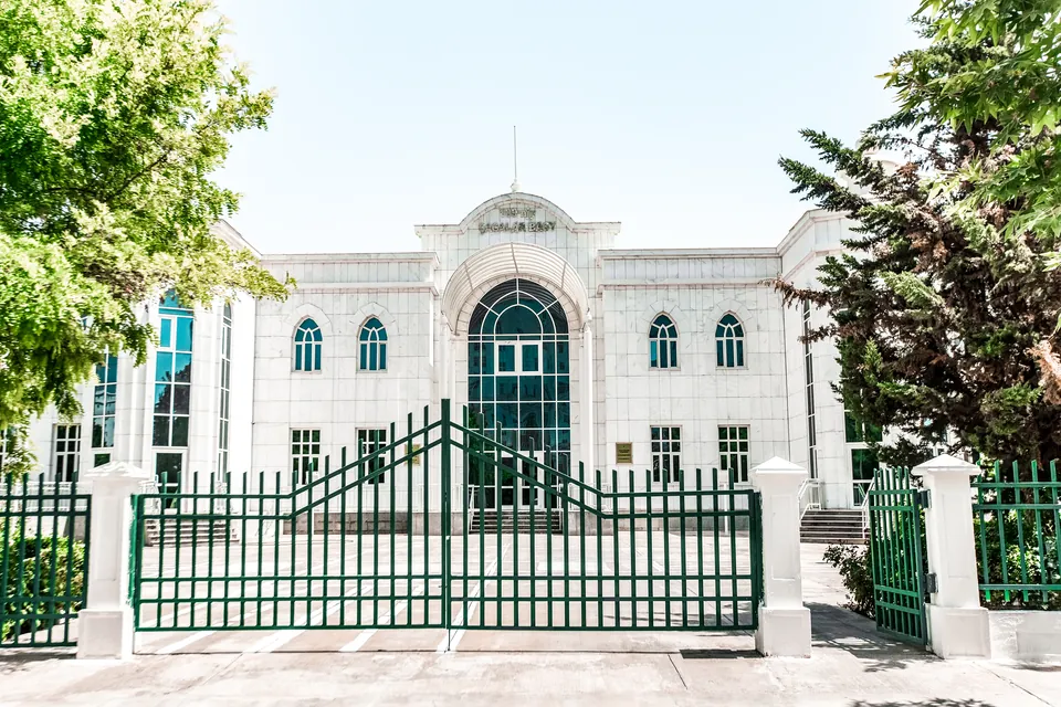 Kindergarten for 200 Children
